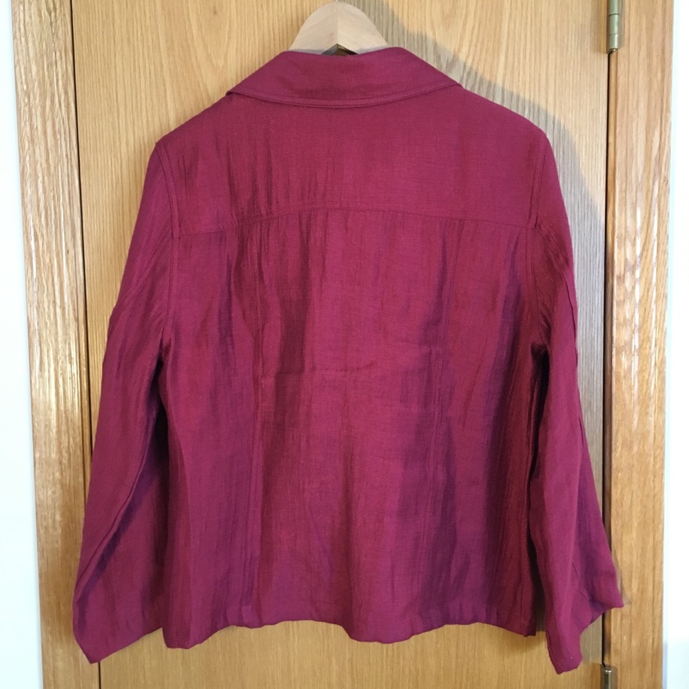 Button-Up - Picture 3 of 3
